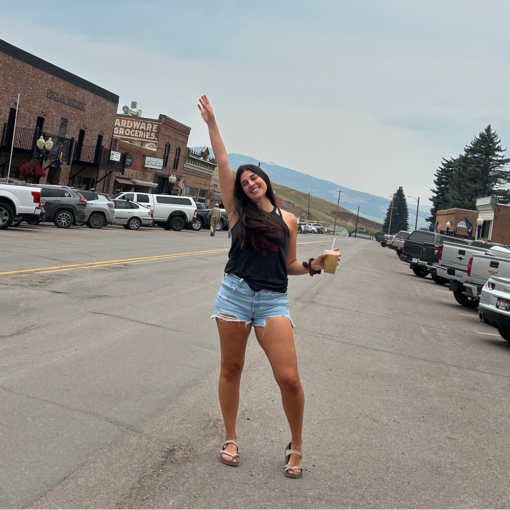 Meet your Posher, Amy